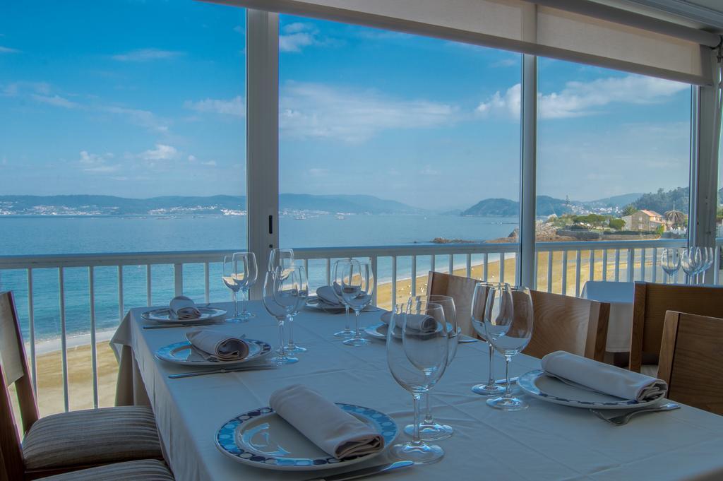 Hotel Restaurante Loureiro Bueu Exterior photo