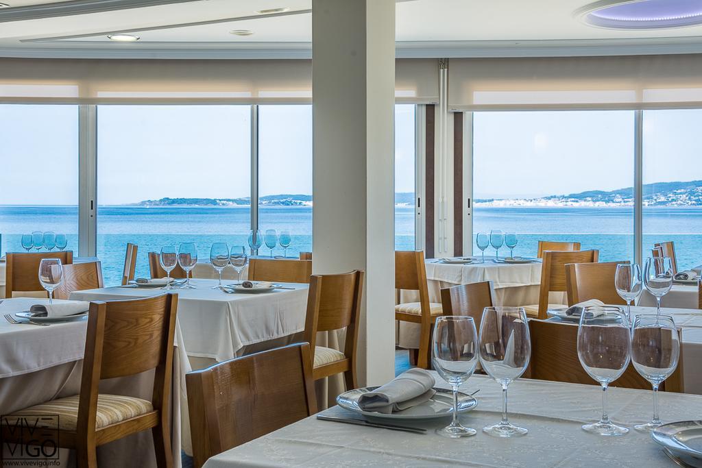 Hotel Restaurante Loureiro Bueu Exterior photo
